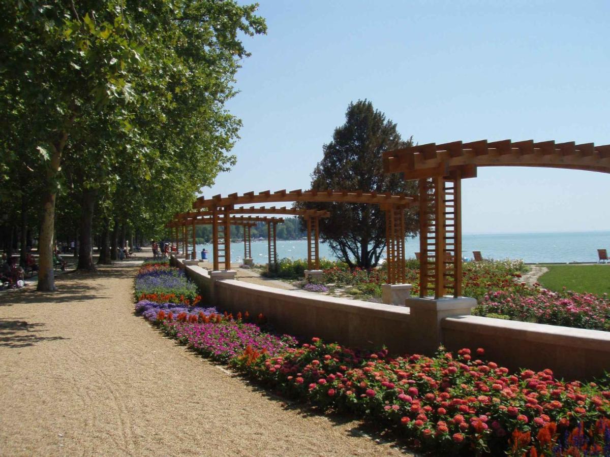 Apartment Gerania By Interhome Balatonfured Luaran gambar